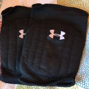 Volleyball knee-pads